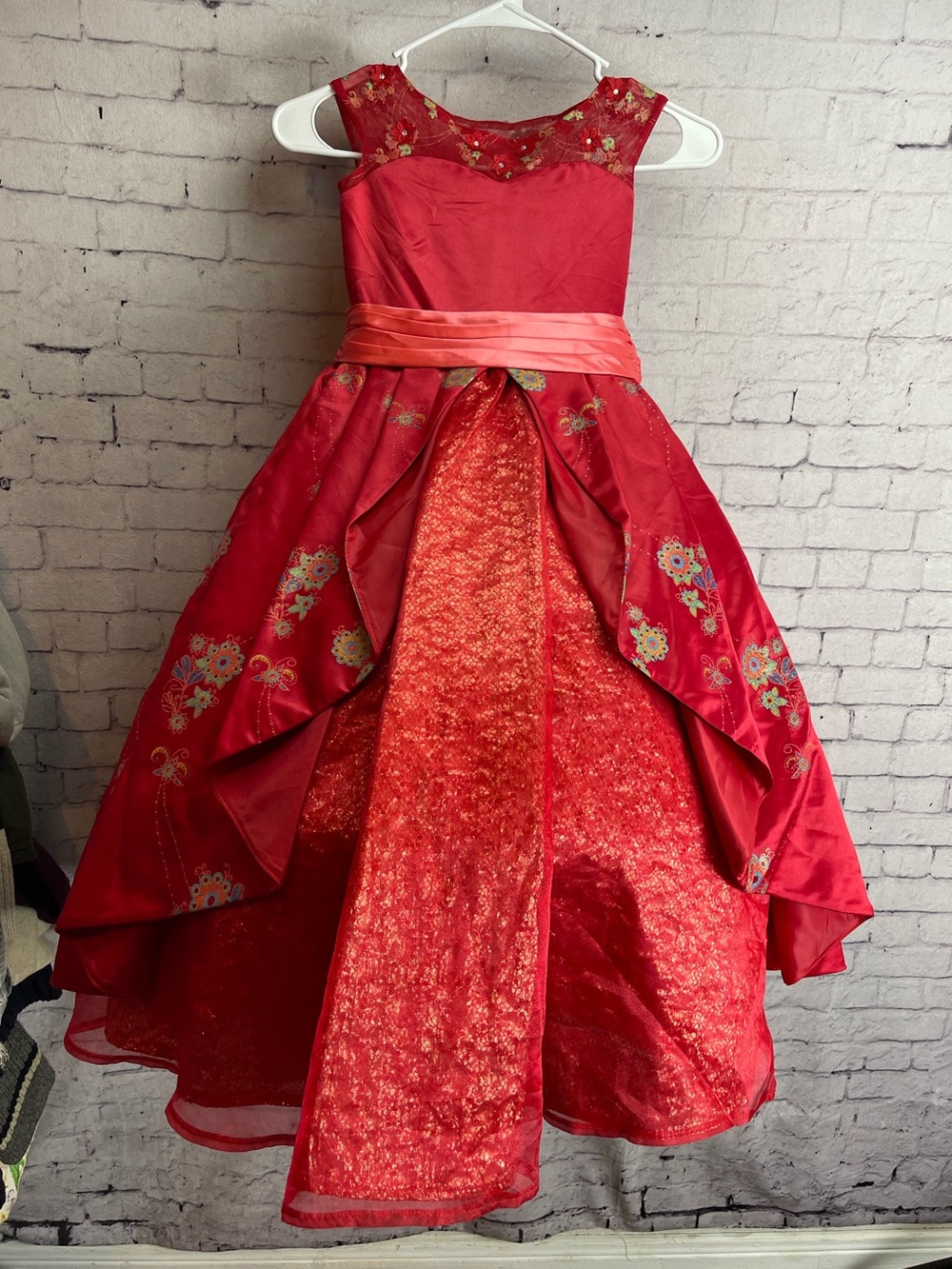 Chasing Fireflies Disney collab Elena of Avalor princess dress size 4